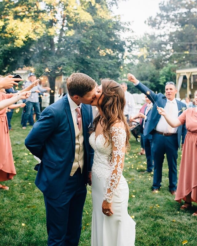 Truly one of the most intimate and joy filled days I&rsquo;ve had the privilege of witnessing. 
The Gospel is louder. Six from Jake &amp; Paige&rsquo;s intimate small town wedding.