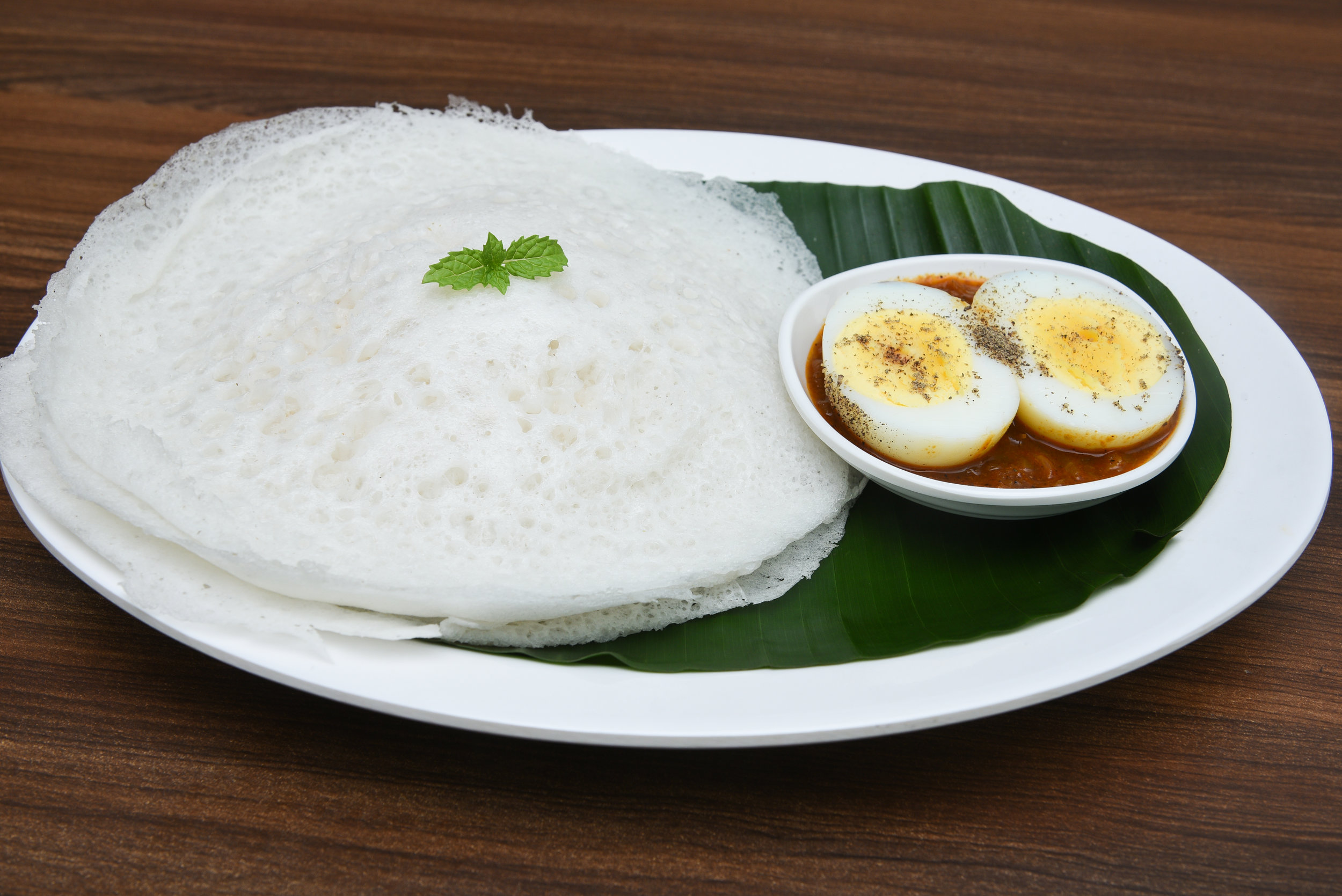 Aappam with egg curry