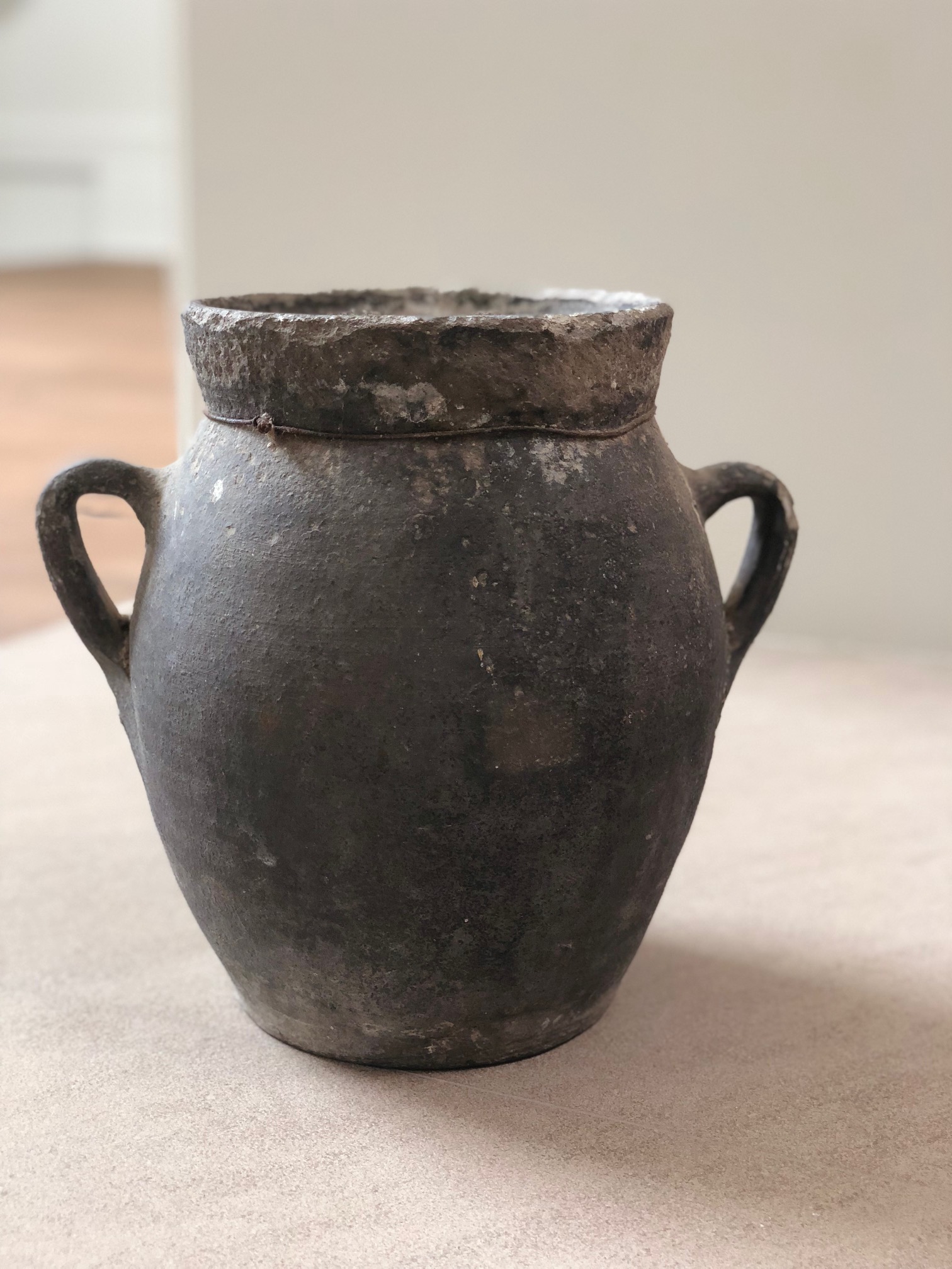Spanish olive oil ceramic pot, circa 1580 RESERVED