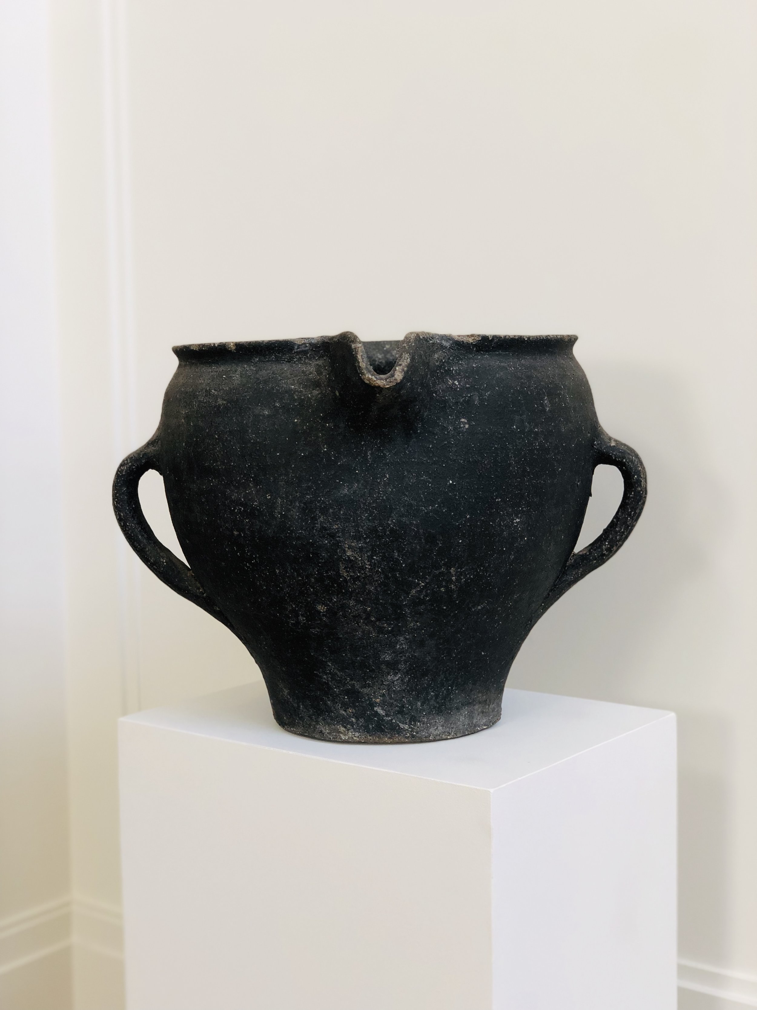 Extra Large Catalonian “Tramustera” ceramic pot, 18th Century ON HOLD