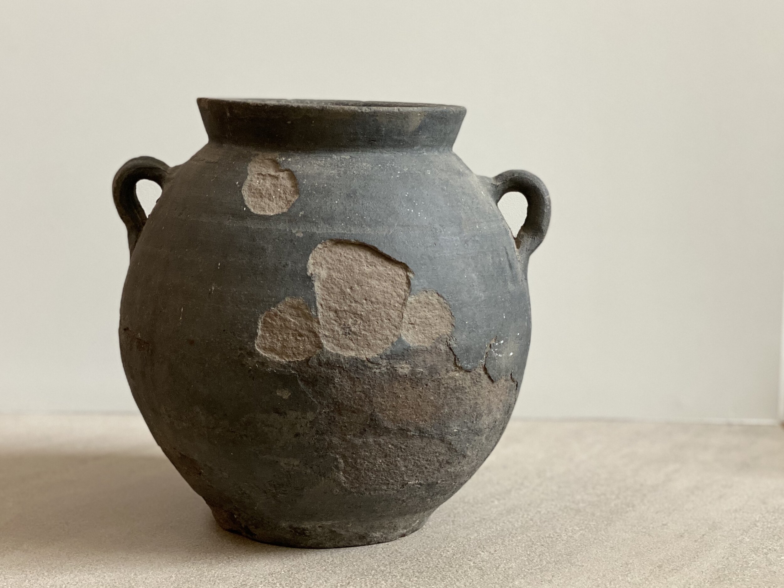 Wabi-sabi Spanish Pot, Late 18th Century 12 inches tall x 12 inches wide