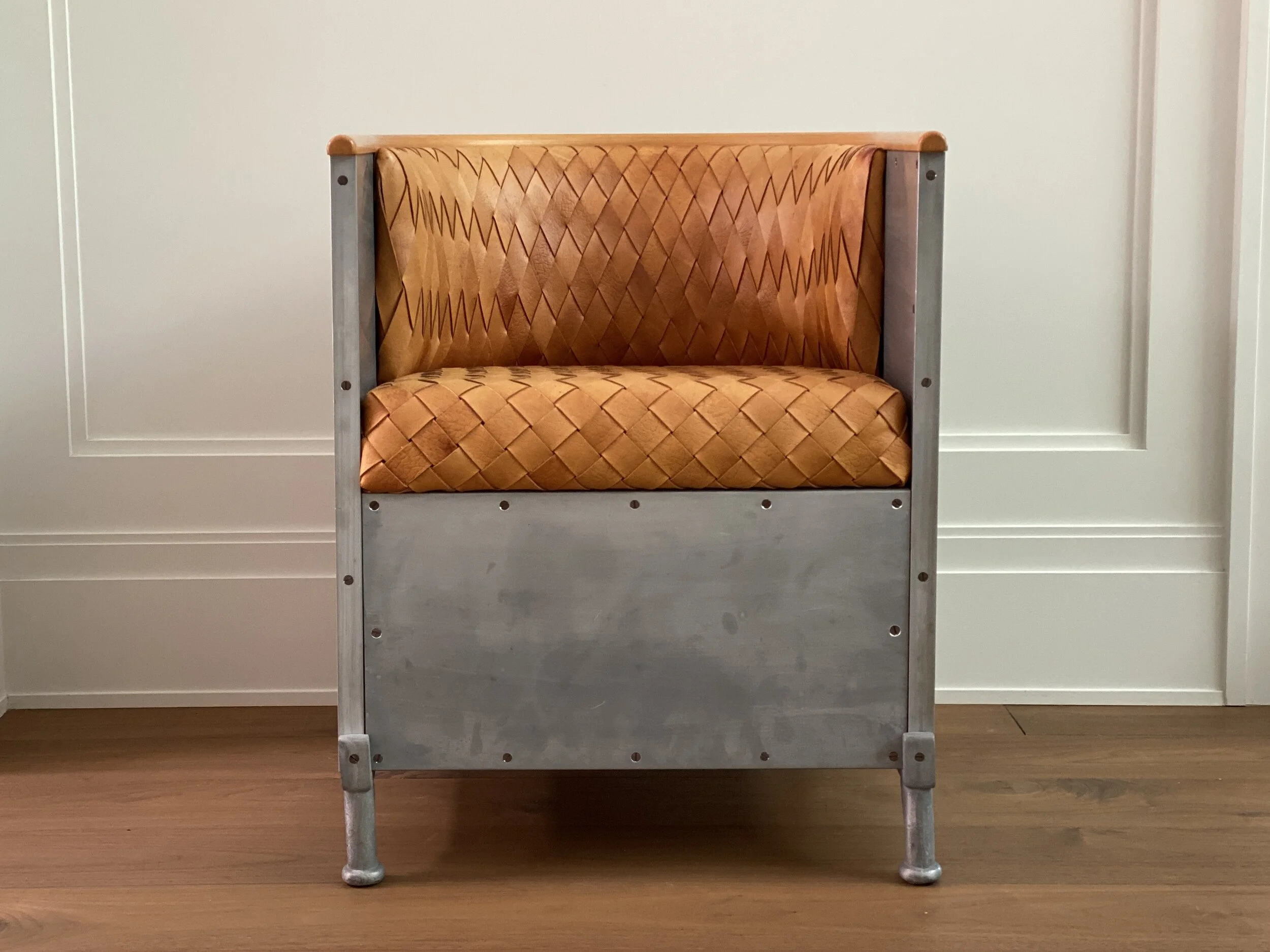 Limited Edition Mats Theselius Lounge Chair for Källemo AB in Woven Leather and Aluminum, Sweden 1990 (Numbered 177/200) 29 x 23 x 23 inches