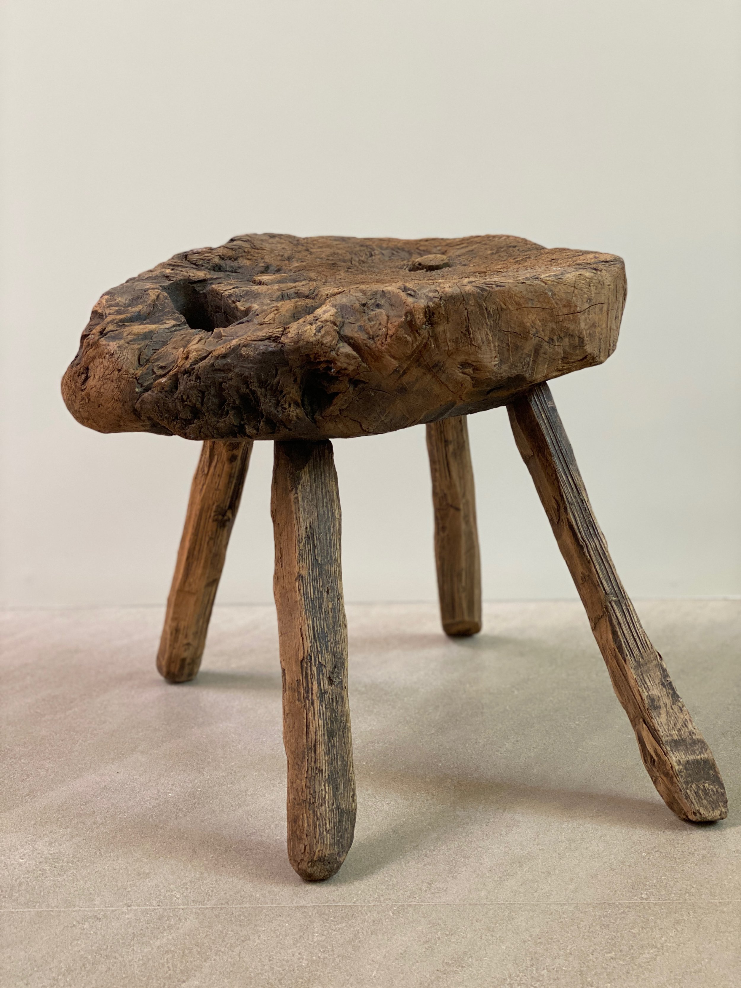 Wabi French Side Table with Handle