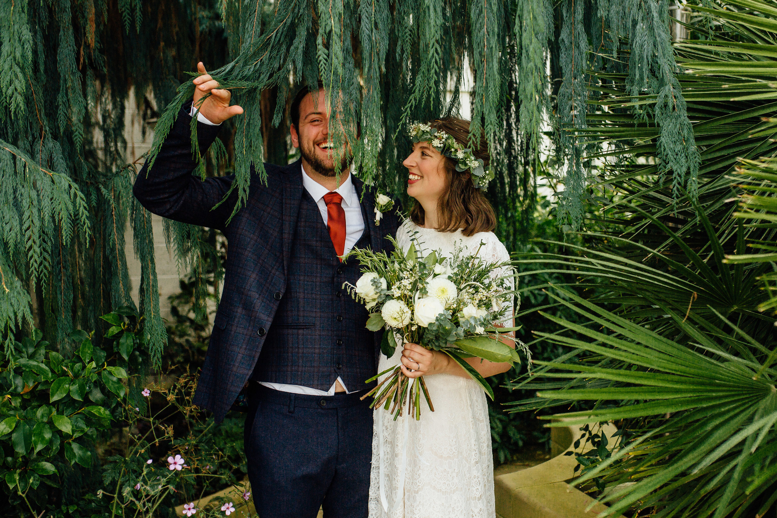 Sheffield Botanical Gardens Wedding Photography