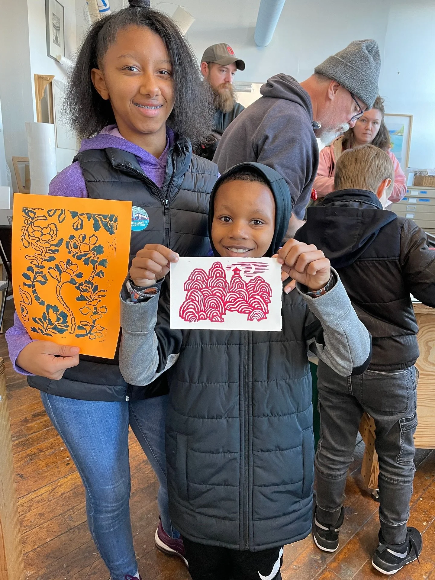 Next Stop on the Day of Discovery&hellip;

@phoenix.rising.print.coop phoenix.rising.print.coop will be opening their studio for the Day of Discovery on Saturday, December 6.

Stop in and experience a fun creative space!  You&rsquo;ll be able to:

- 