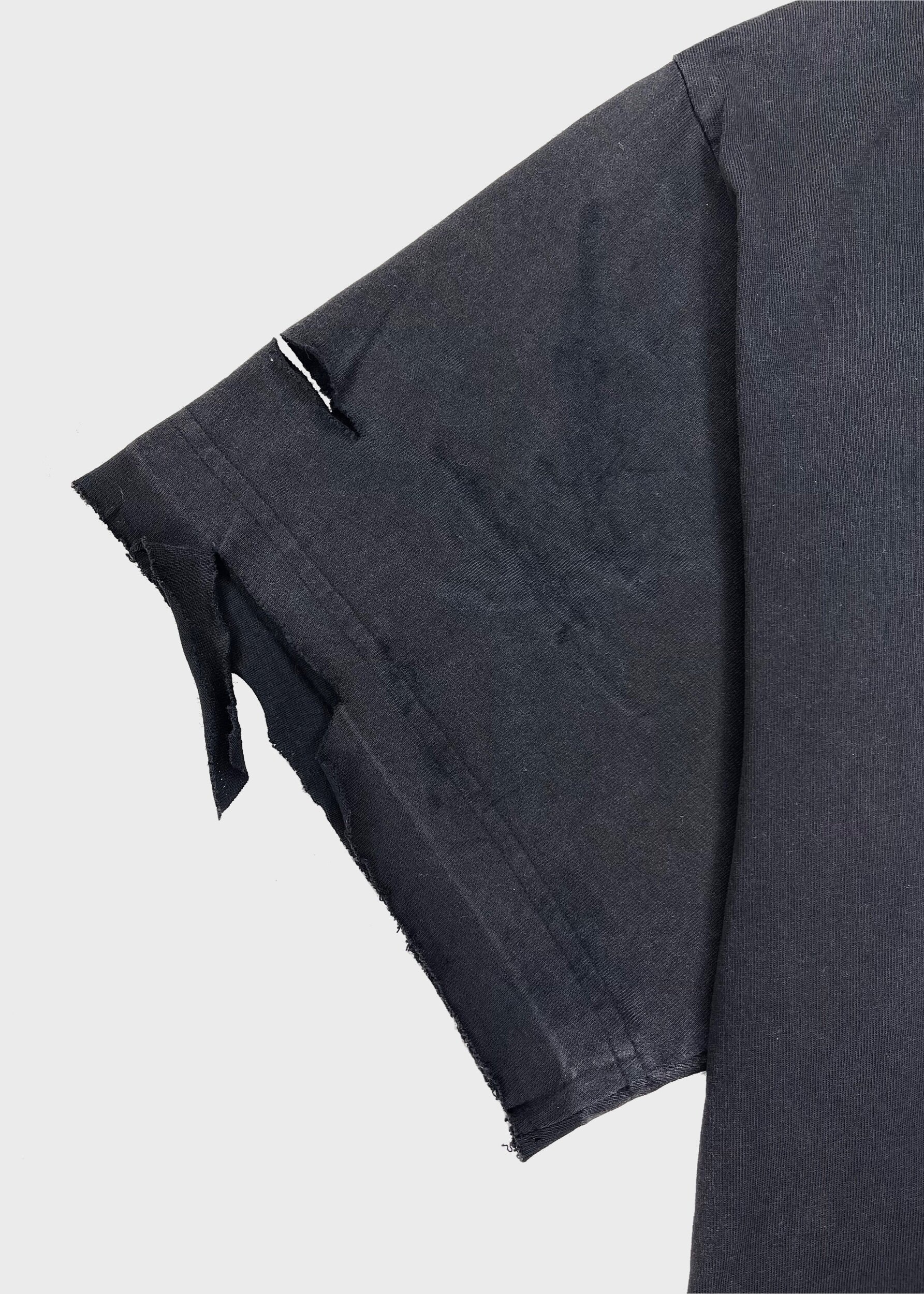 8779C8F0-777B-4B99-992B-974881FE1FFF