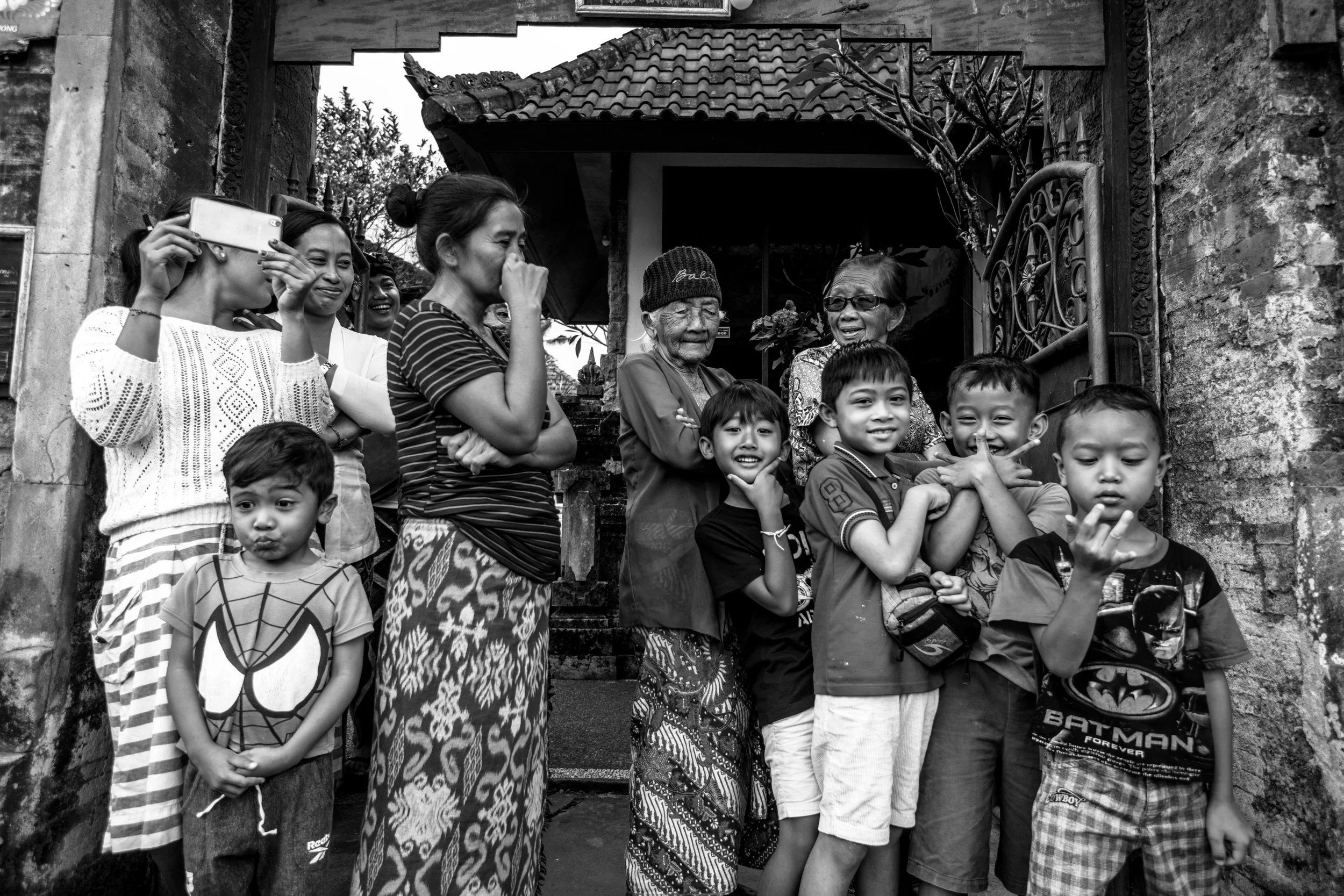 Blackandwhiteindo-1.jpg