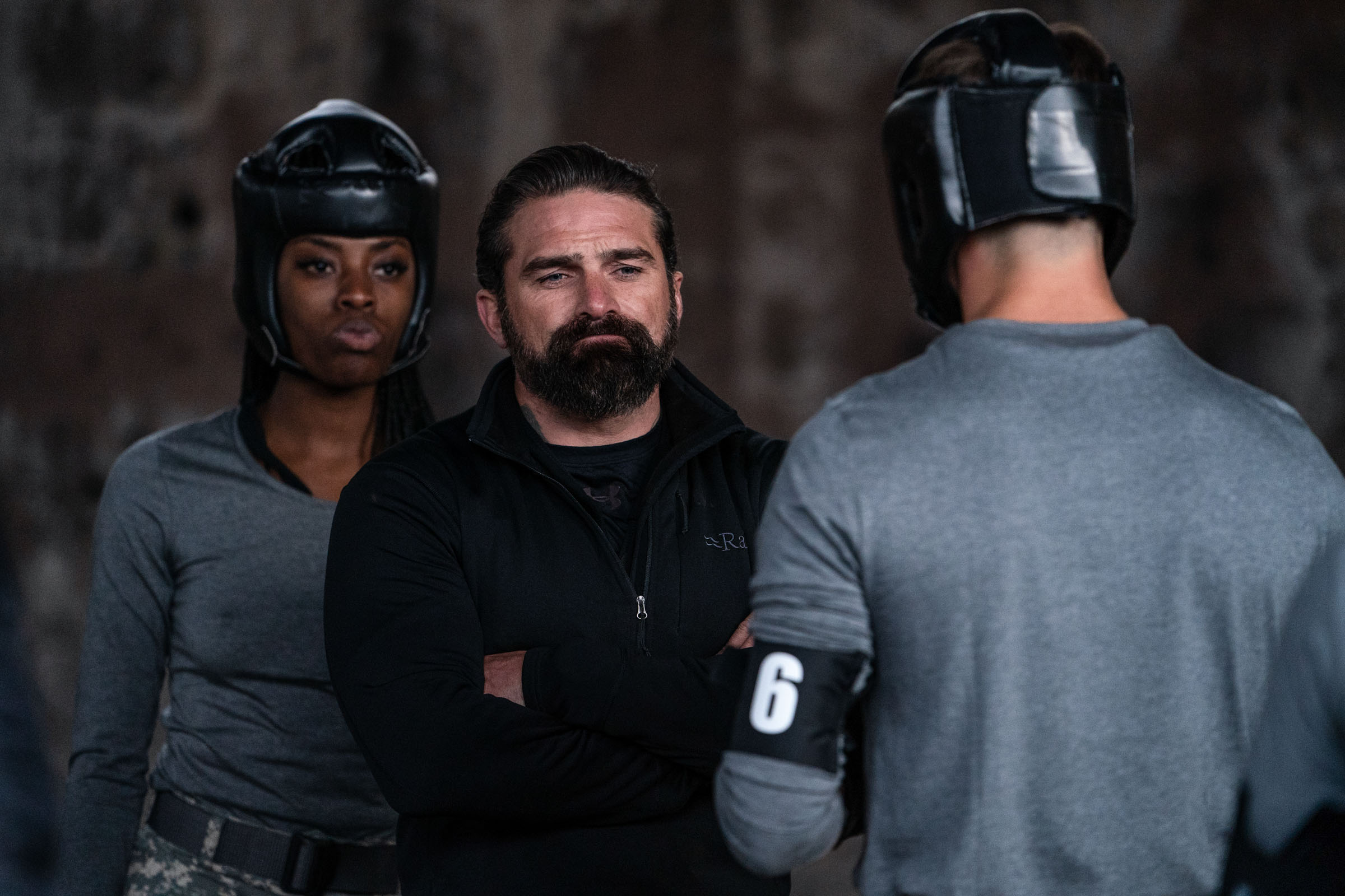  Chief Instructor Ant Middleton AjJ Odudu and Jeremy Irvine during the 2 vs 1 boxing  Episode 1 - Courage  Minnow Films / Channel 4 