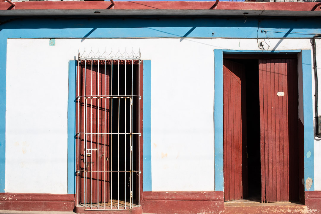 Contrasts of Cuba 006