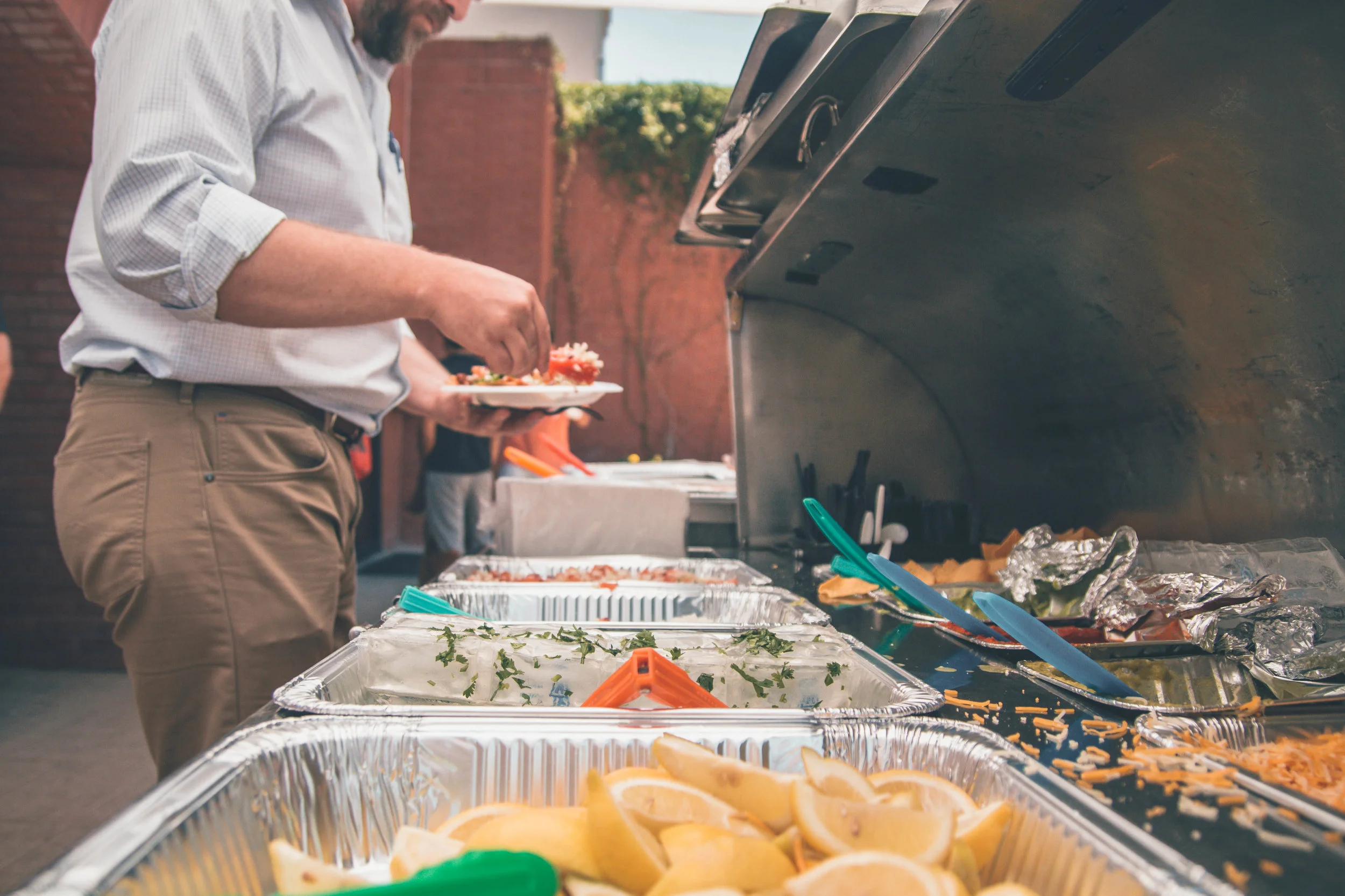 12 Tips for Beating the Social Overeating Habit Without Being a Social Outcast