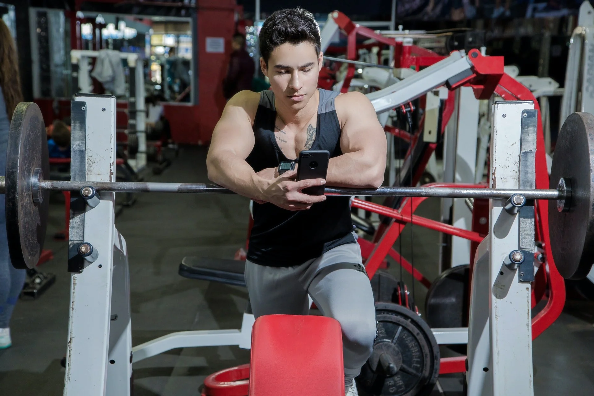 The top 10 warning signs that your personal trainer might be a waste of money