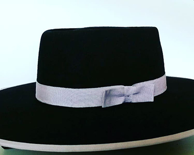 Ribbon Connections