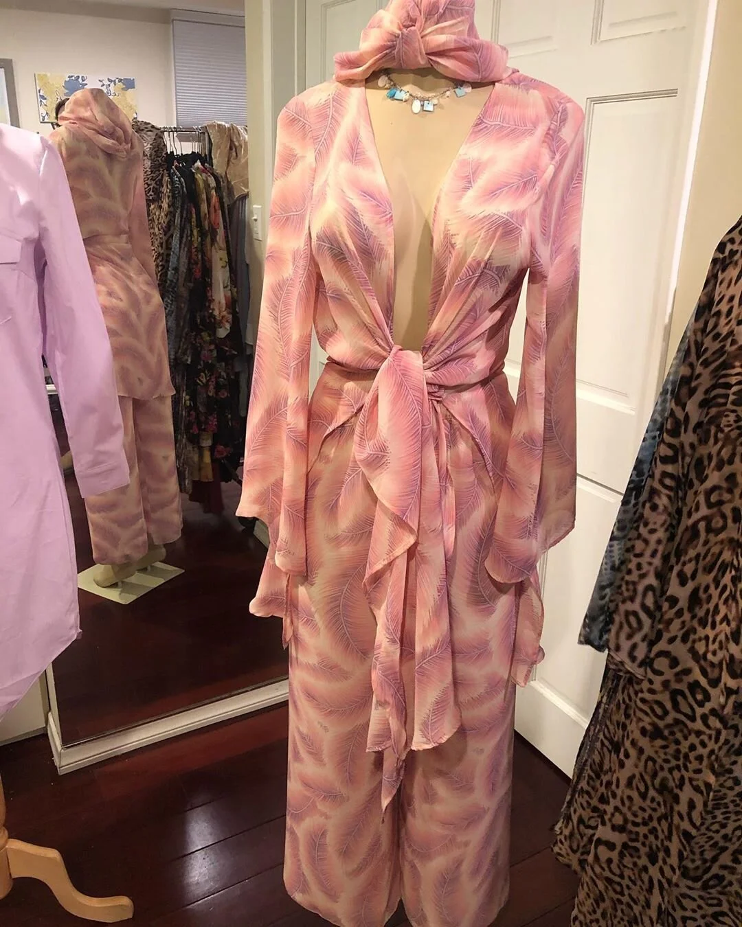 dimodaatelier_77416748_185846012540020_2691438648596138784_n.jpg