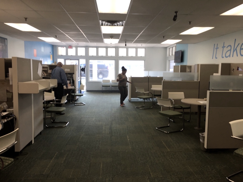 Between store visits and interviews, we learned that privacy and acoustics were major concerns at the existing stores, which informed design decisions we made at the new store.