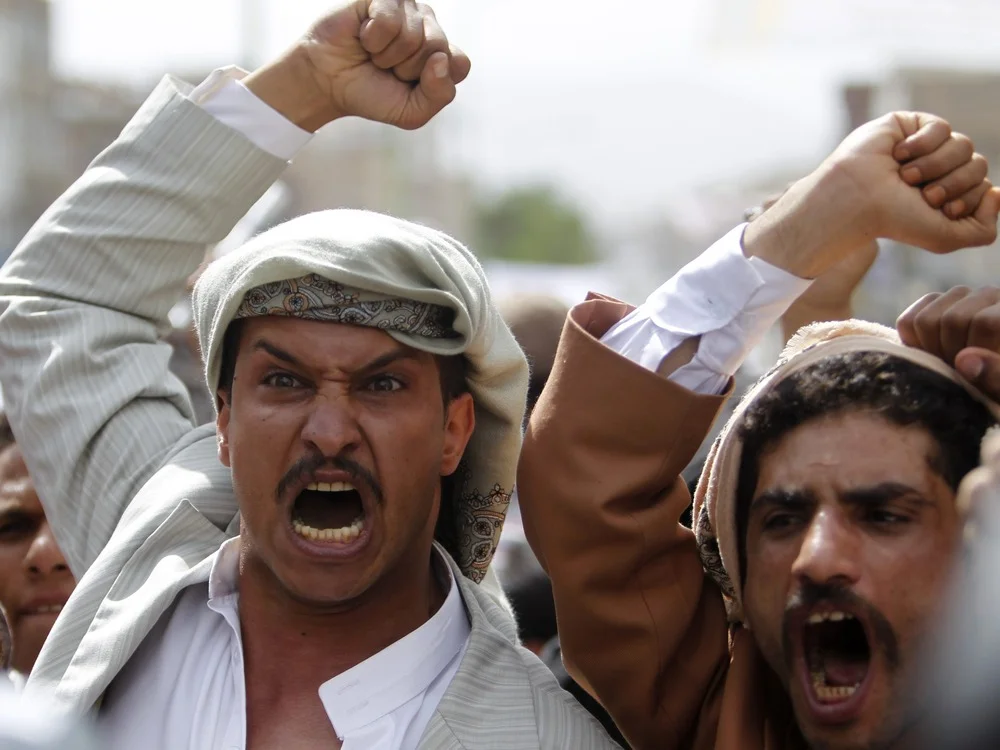 Muslims Quit Protesting After Learning About Prophet's Life