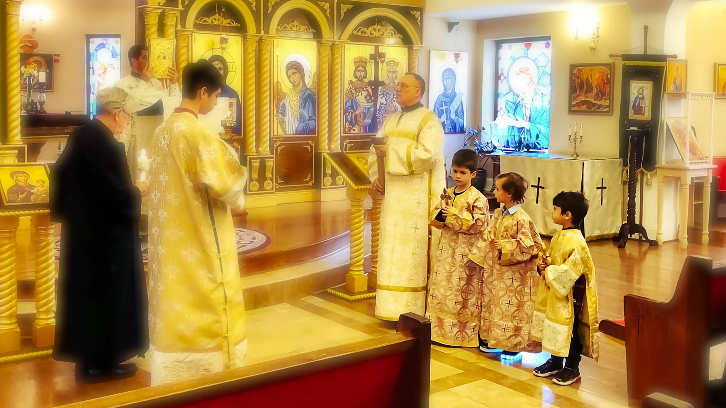 Luca, Andrei și George