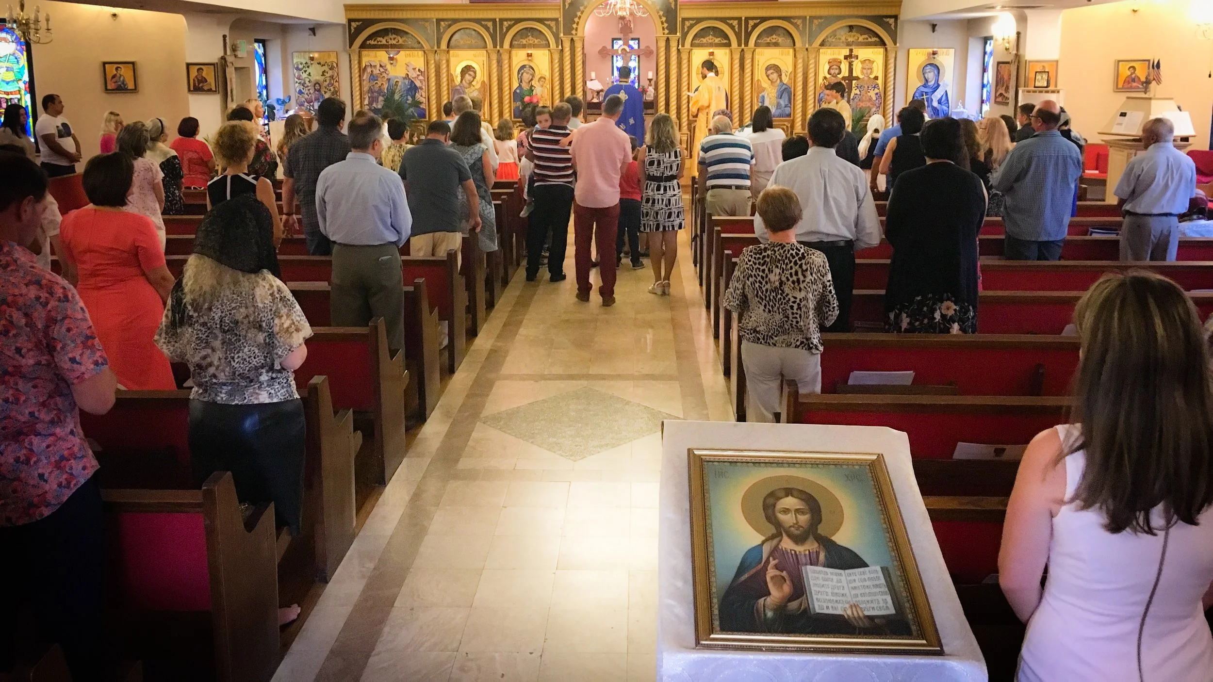 "Doamne ocrotește pe cei bine credincioși"