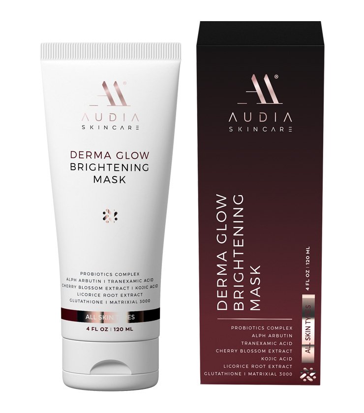 740-x-840-Derma_Glow-with-Box.jpeg