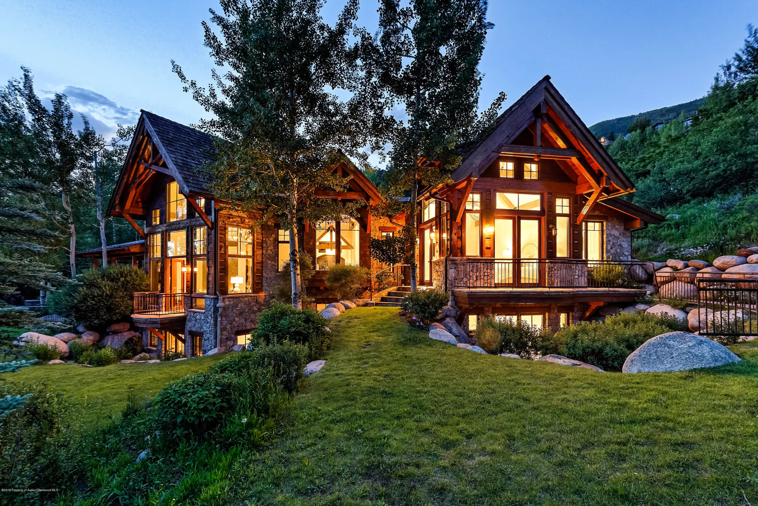  A custom mountain-style residence on Red Mountain in Aspen, Colorado.  