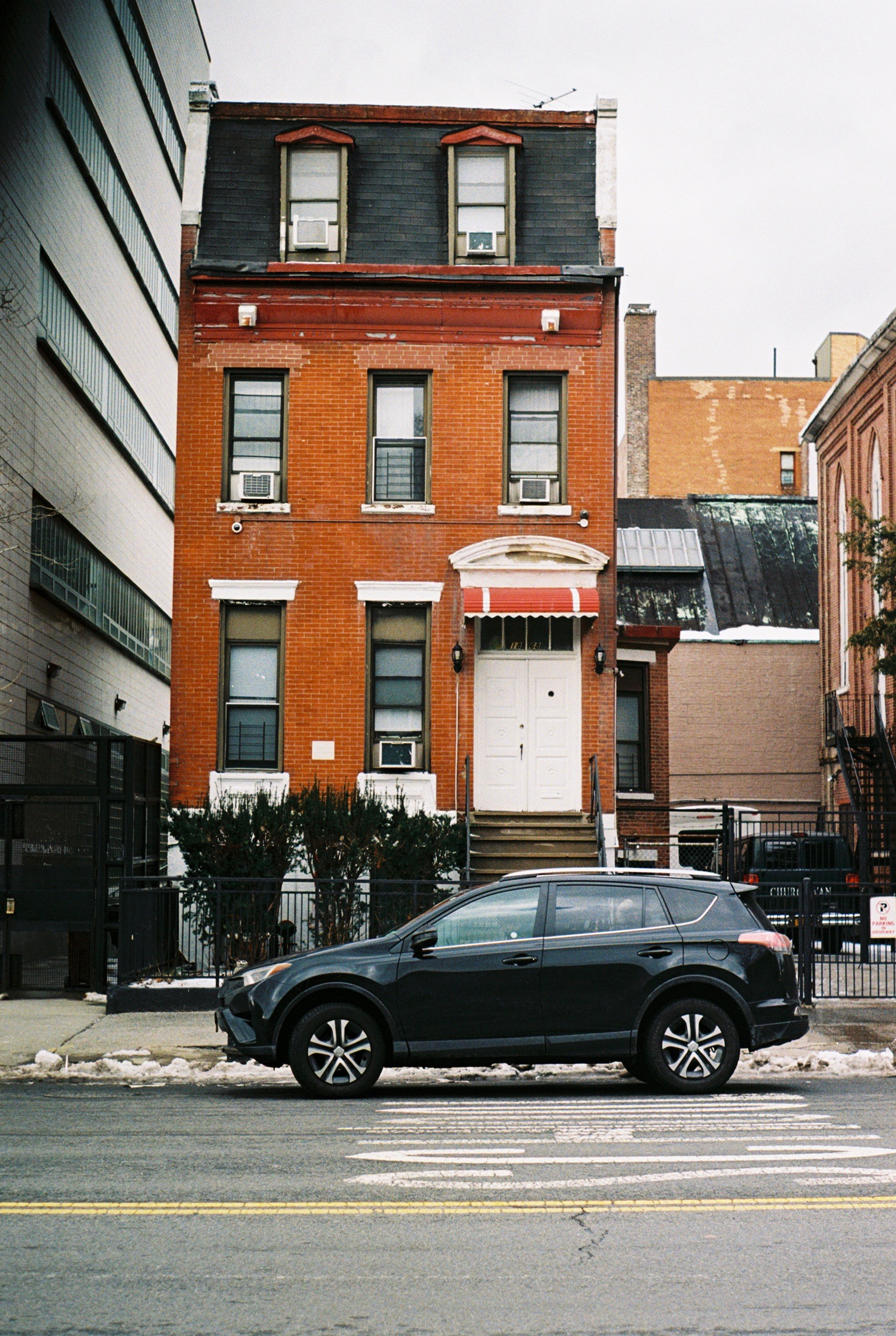 Sugar Hill, Manhattan. Kodak Ultra Max 400. Pentax K1000. Fletcher Berryman 2019.
