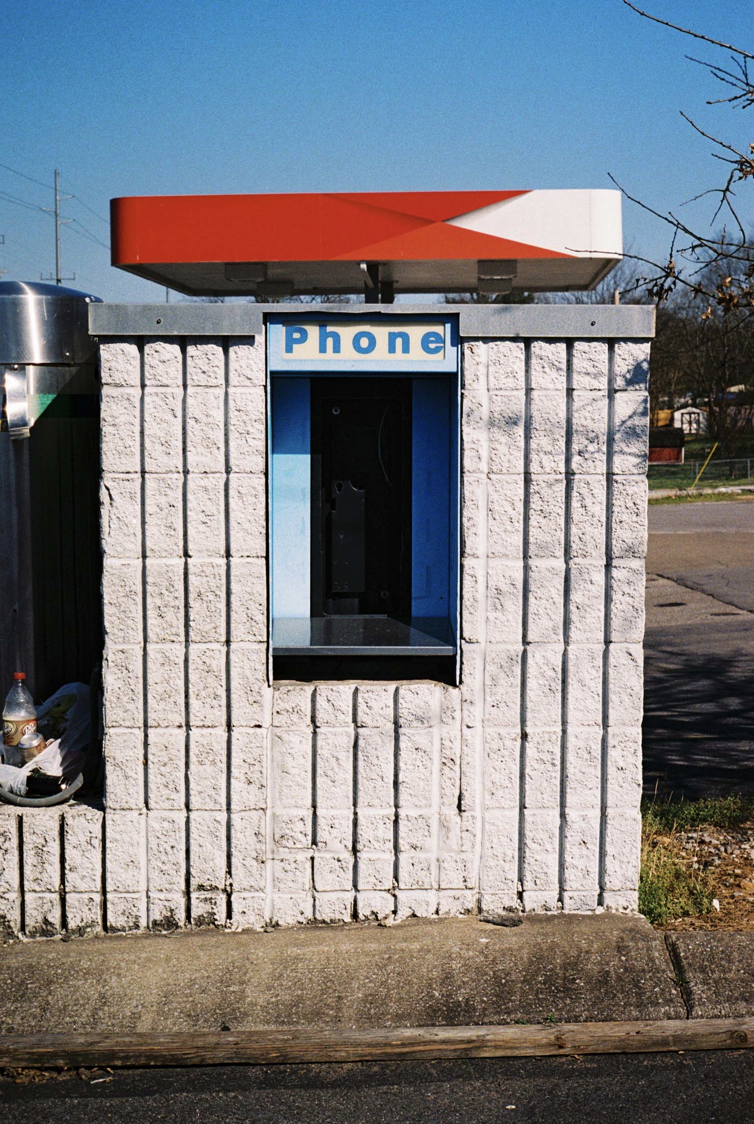 East Nashville. Tennessee. Kodak Ultra Max 400. Pentax K1000. Fletcher Berryman 2019.