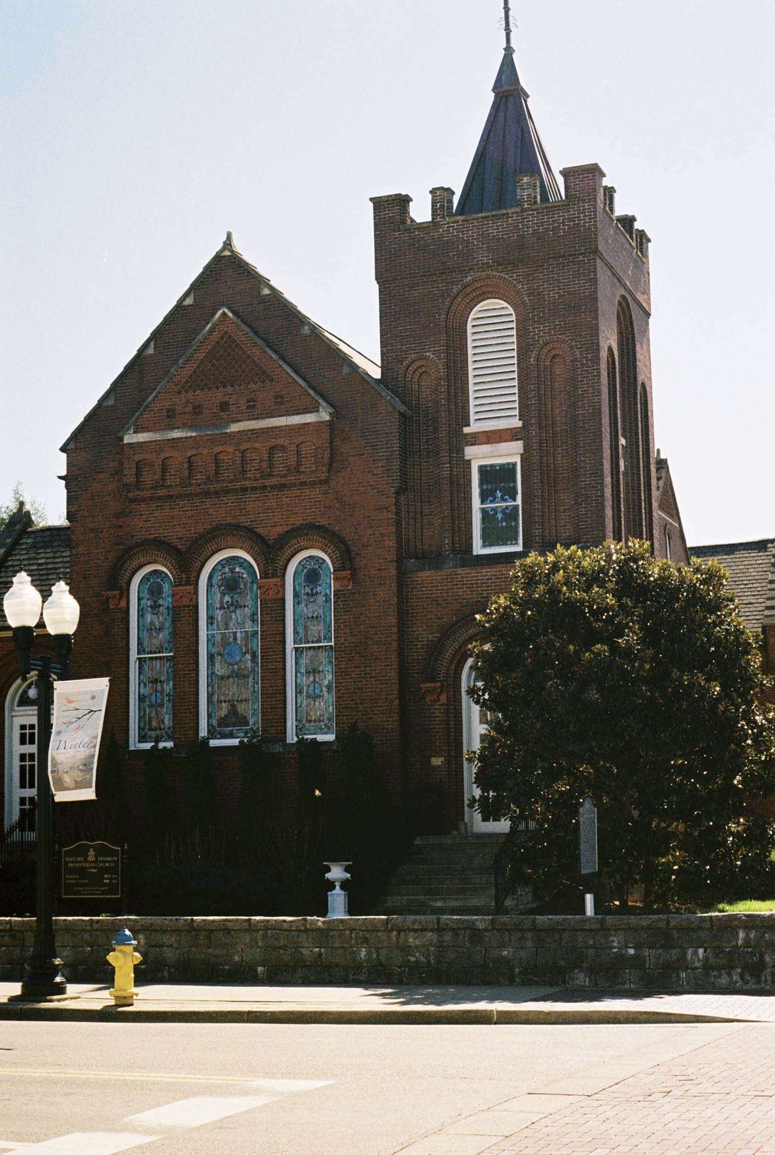 Franklin, Tennessee. Kodak Ultra Max 400. Pentax K1000. Fletcher Berryman 2019.