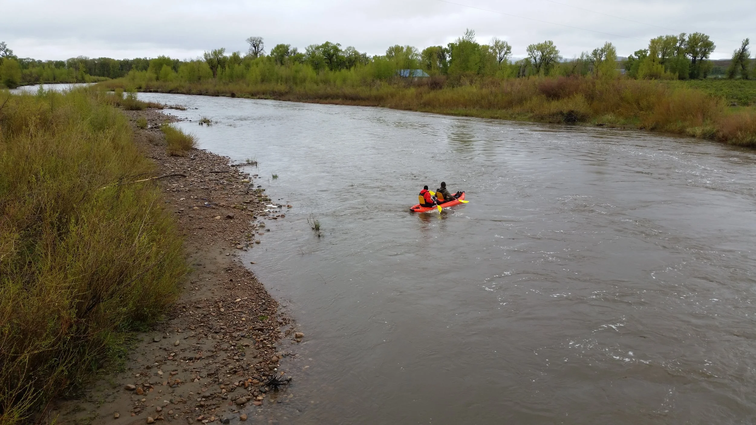  John and Lincoln kayak down the Little Snake River in search of Fenn’s gold. 