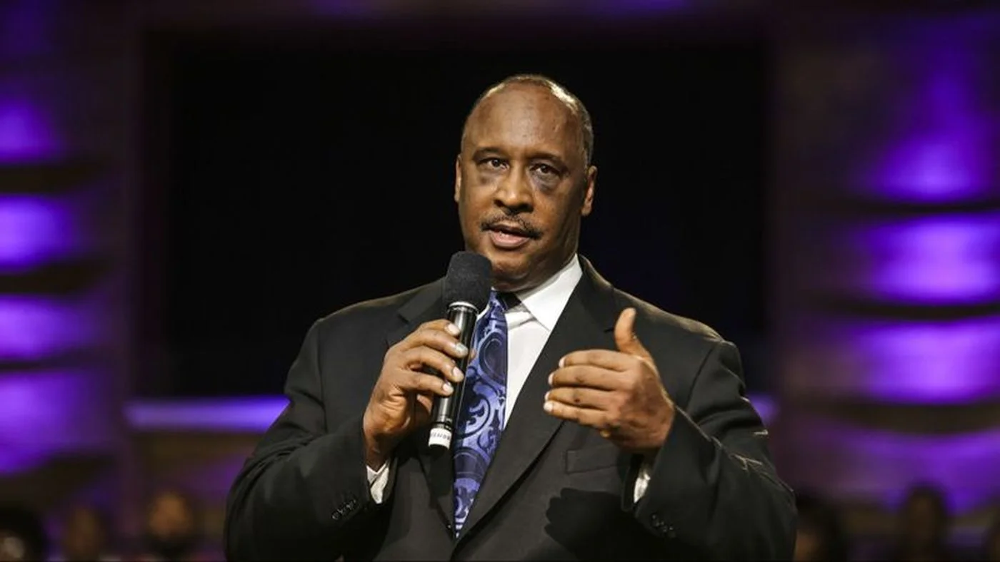Inglewood Mayor James T. Butts [Photo: Maria Alejandra Cardona / Los Angeles Times]