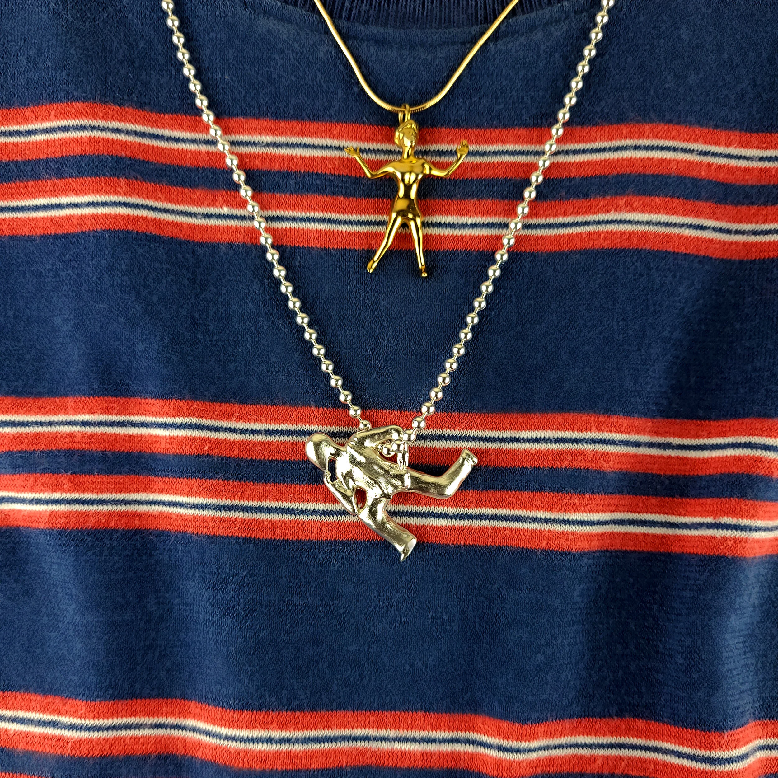 Gyalis Sculpture.Pendant Lifestyle.jpg