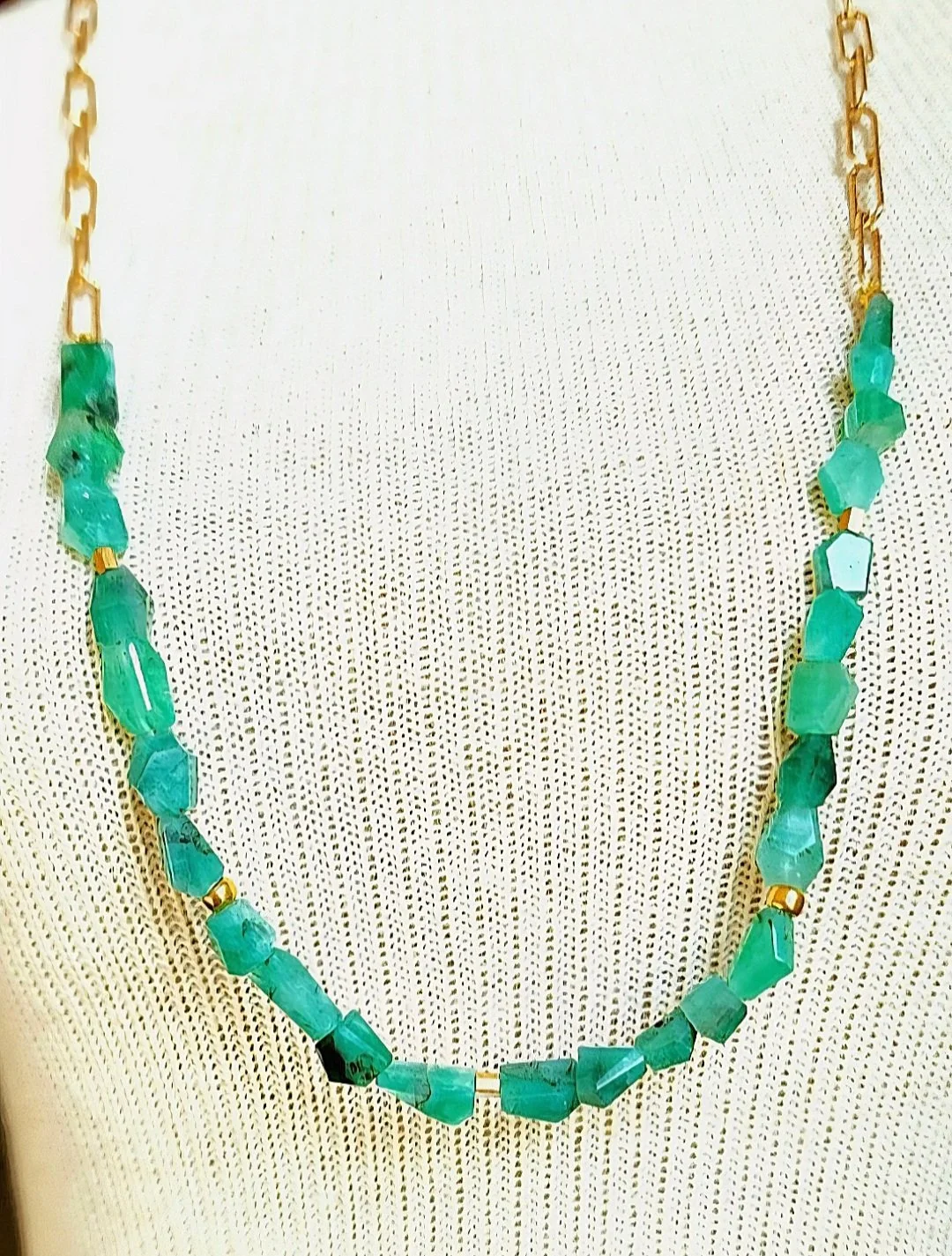 Emerald+GoldBeadNecklace#3.jpg