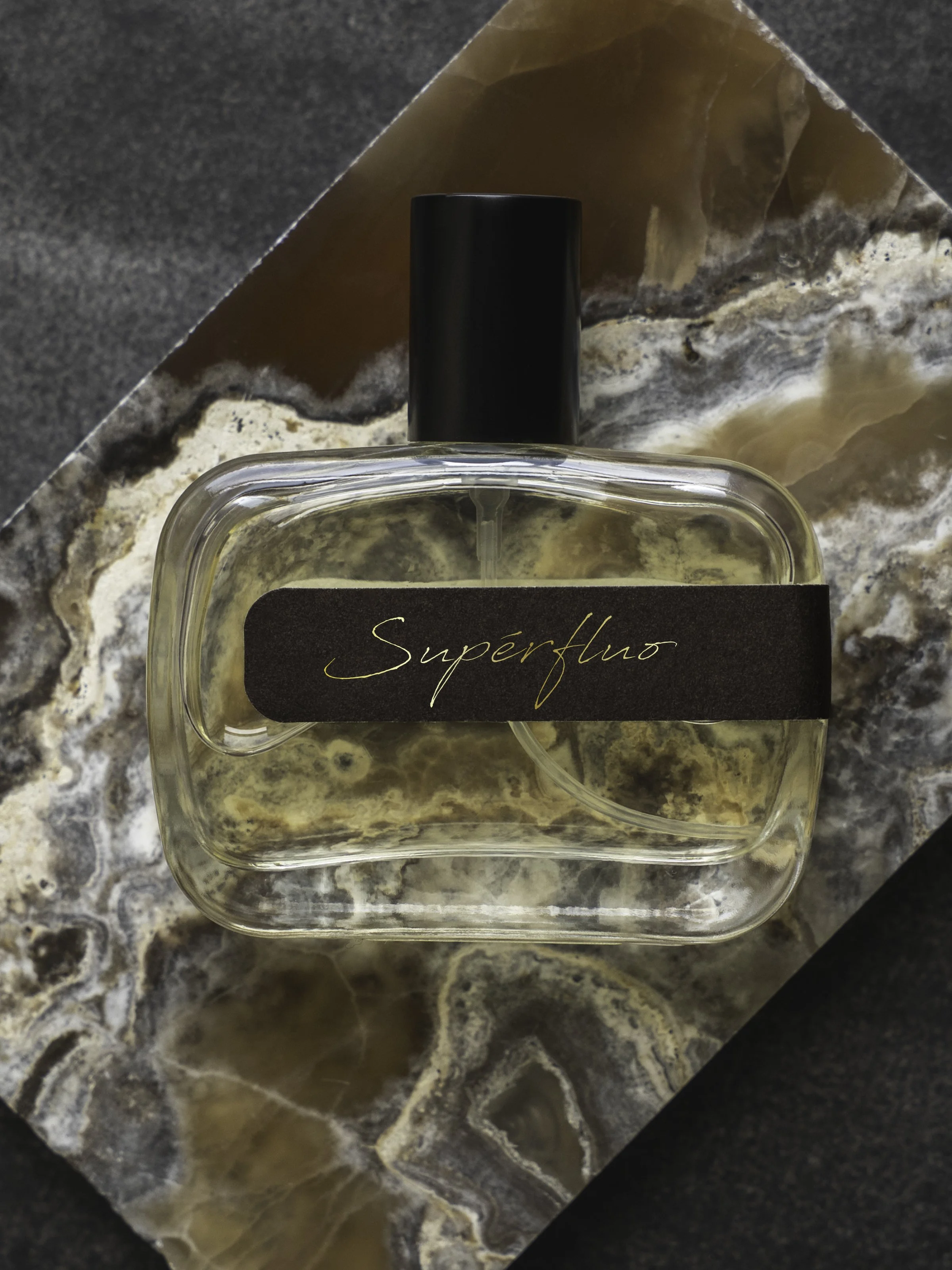 INVERSO PROFUMI SUPERFLUO 1.jpg