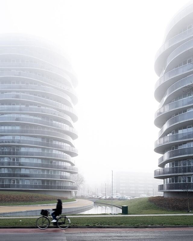 Misty delight&hellip;
.
Designed by VMX architects
.
 #minimalmood #architecture_minimal #rsa_minimal #designboom #tv_pointofview&nbsp;#architecture_view #arquitecturaMX #lookingup_architecture #tv_buildings&nbsp;#arkiminimal  #minimal_lookup #icu_ar