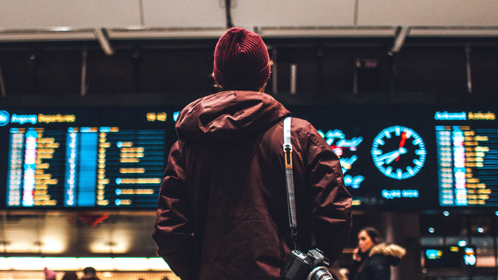 Cannabidiol (CBD) or other hemp products containing less than 0.3% THC can be transported on planes, according to Transportation Security Administration (TSA) guidelines. (Photo by Erik Odiin/Unsplash)
