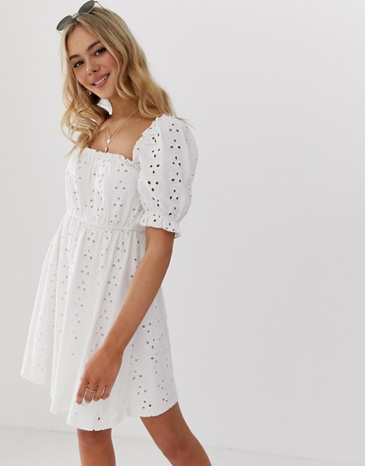 spring and summer white dresses