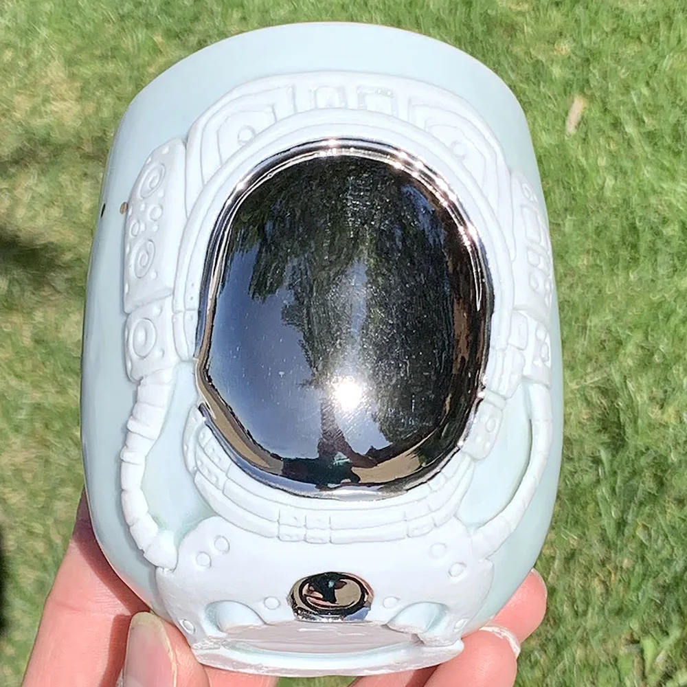 Astronaut White Gold 