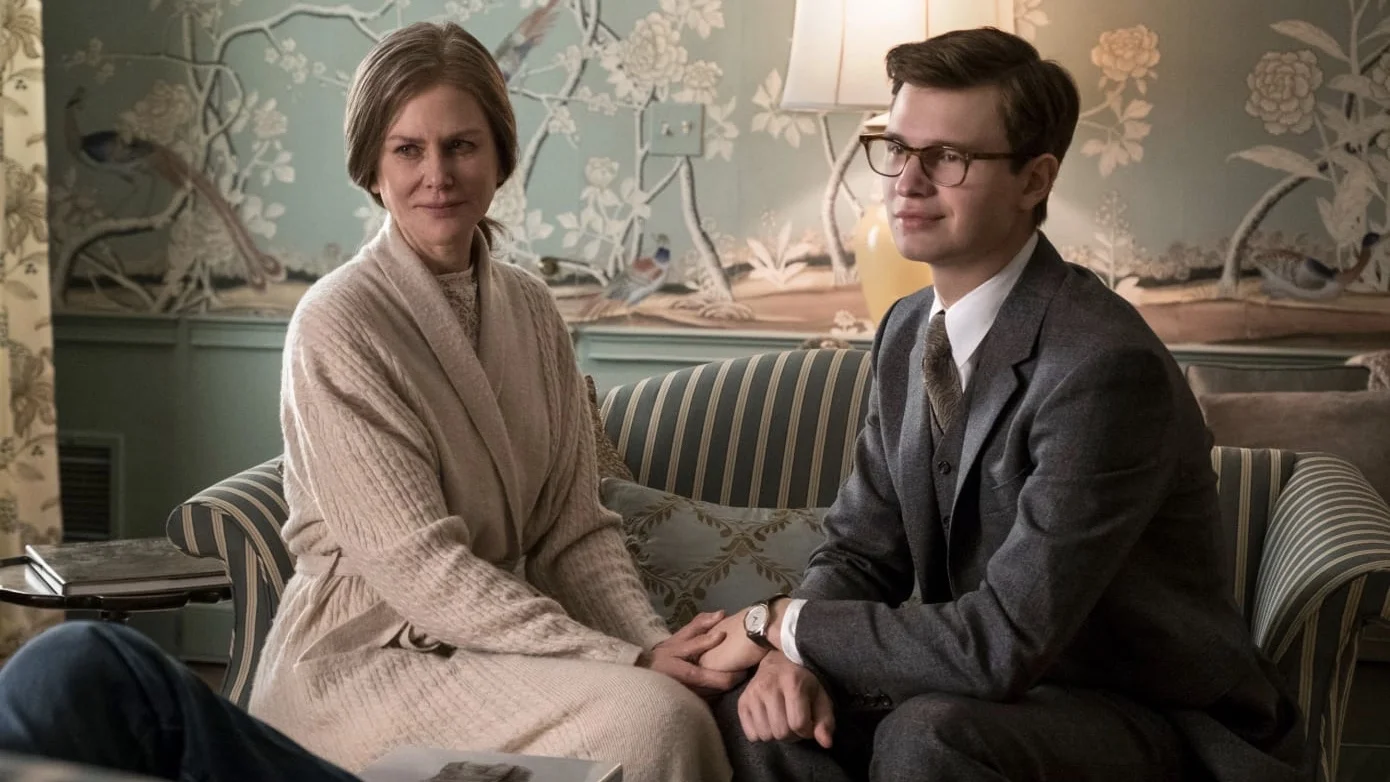 Review: ‘The Goldfinch’ Crumbles Under Its Own Weight