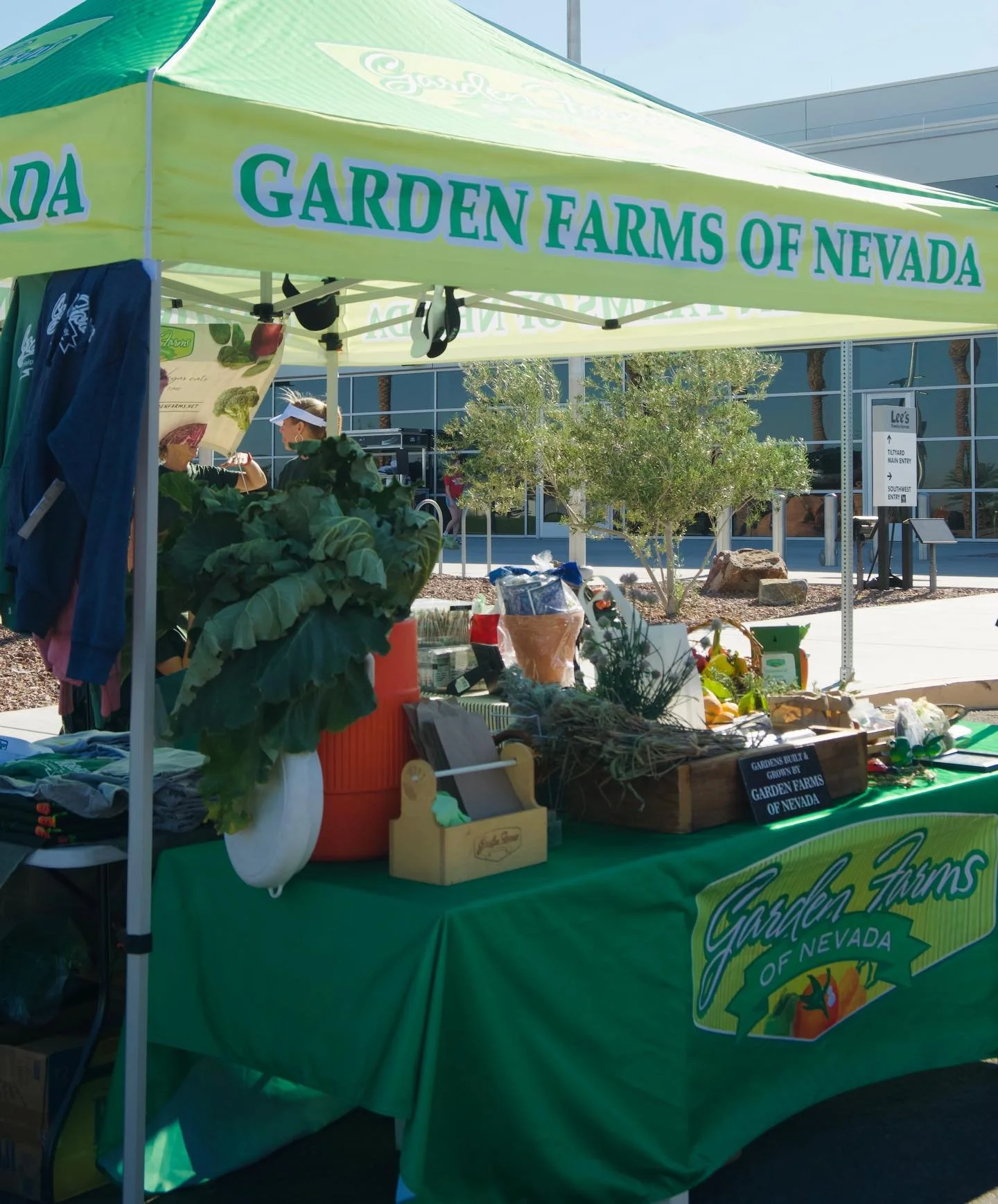 Our pick it yourself markets will return in April!!

📍North Las Vegas:
Every Friday from 8am-11am
Located @ Garden Farms Community Garden inside Craig Ranch Regional Park

📍 Henderson:
Every 2nd and 4th Saturday of each month from 8am-11am
Located 