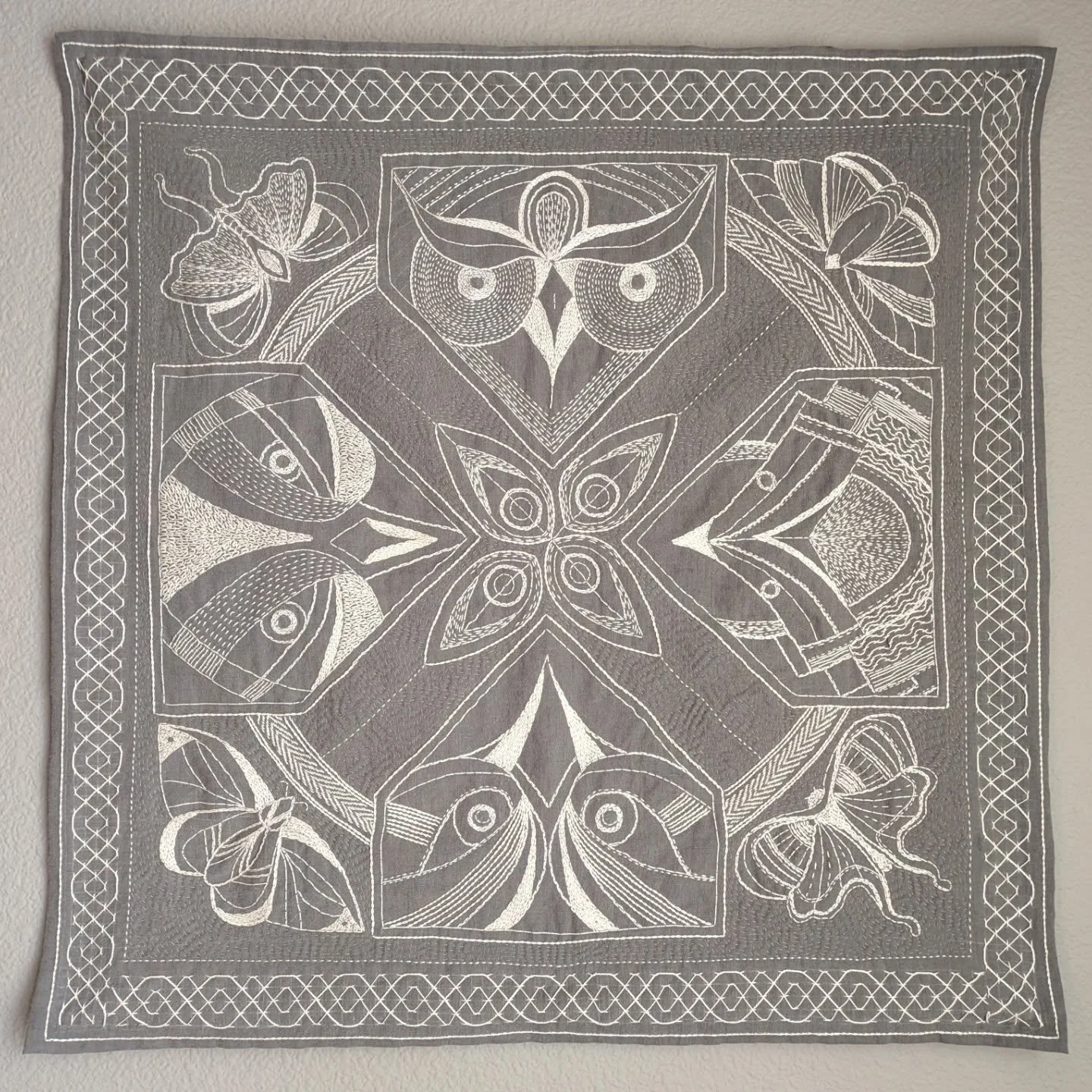 One of my dearest friends had a birthday. This is the piece I made for Kate, an artist, bird lover, and amazing human in so many other ways. I've been waiting to share it here until she received the gift.
.
Over the past week I got to spend time with