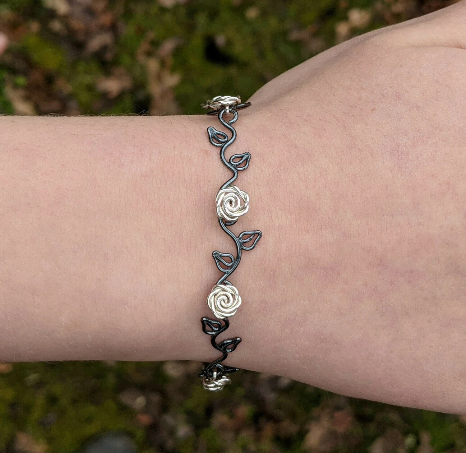 brightrosebracelet.1500.jpg