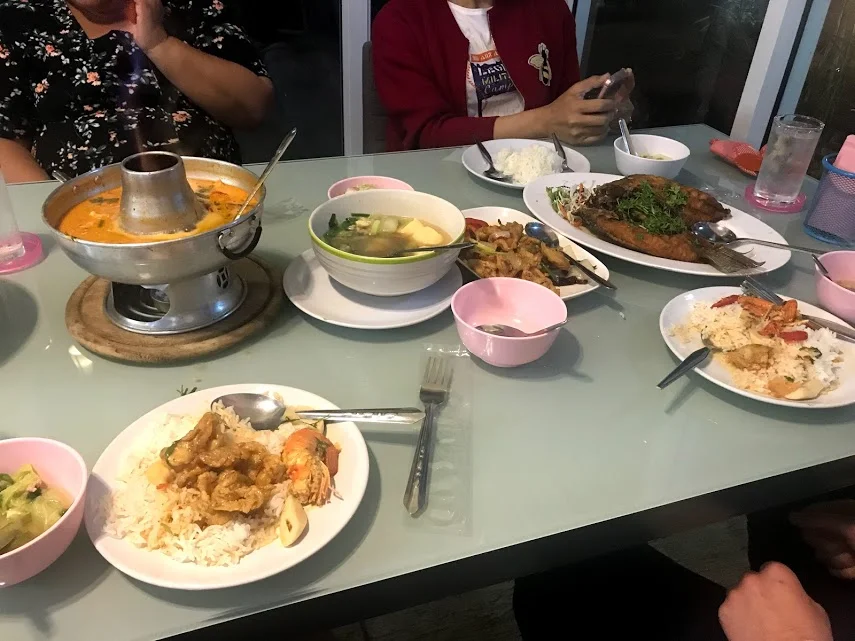 WelcomeDinner.jpg