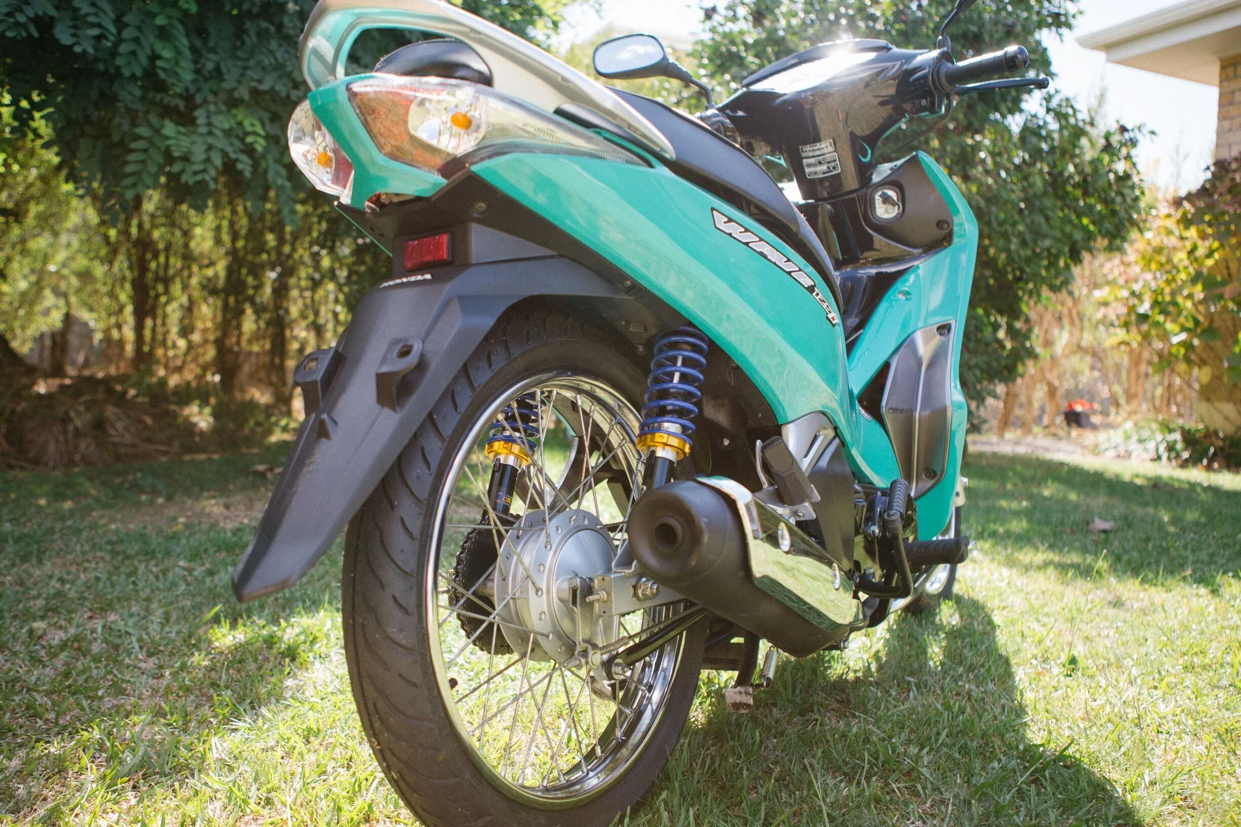 15 Honda Wave 125i Small Bike Stuff