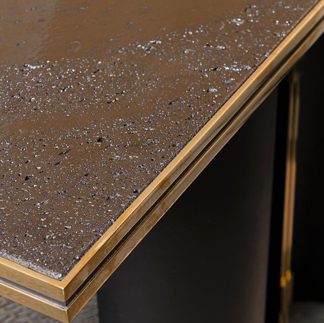 Pi&egrave;ce de mobilier d&rsquo;exception avec @atelierfrancoispouenat pour @studio.aoa #aurelienlespinas #mercipourvotreconfiance#projetparticlier - such a great project with french and very talented ironworker Francois Pouenat @&acirc;ge lierfranc