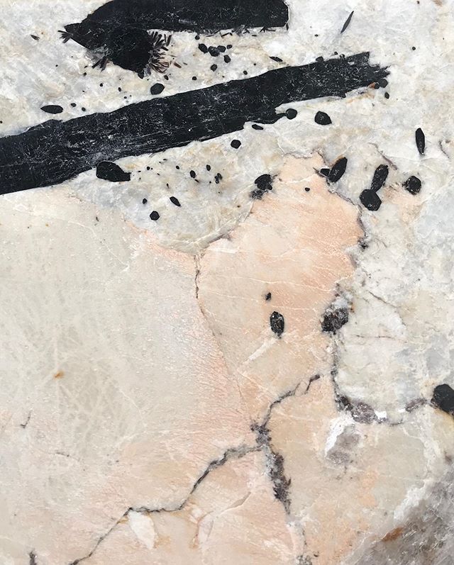 Paintings or Stone Art ?! #nicolaslemaitre#stoneart#newcollaboration#veryexciting#decoration#marblemakers