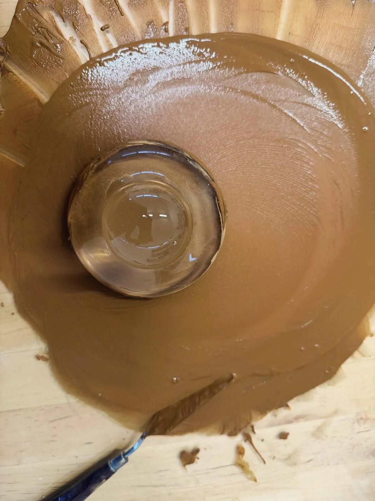 An update from Mai Thomas, the recipient of the GeoM&ocirc;n UNESCO Geopark Commission and Microresidency. @geomon_geoparc 

She has begun processing some of the material that she has foraged so far. The long meditative process of soaking, pulverisin