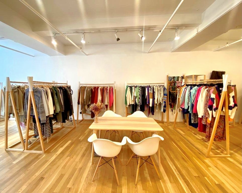 Showroom photo 4.jpg