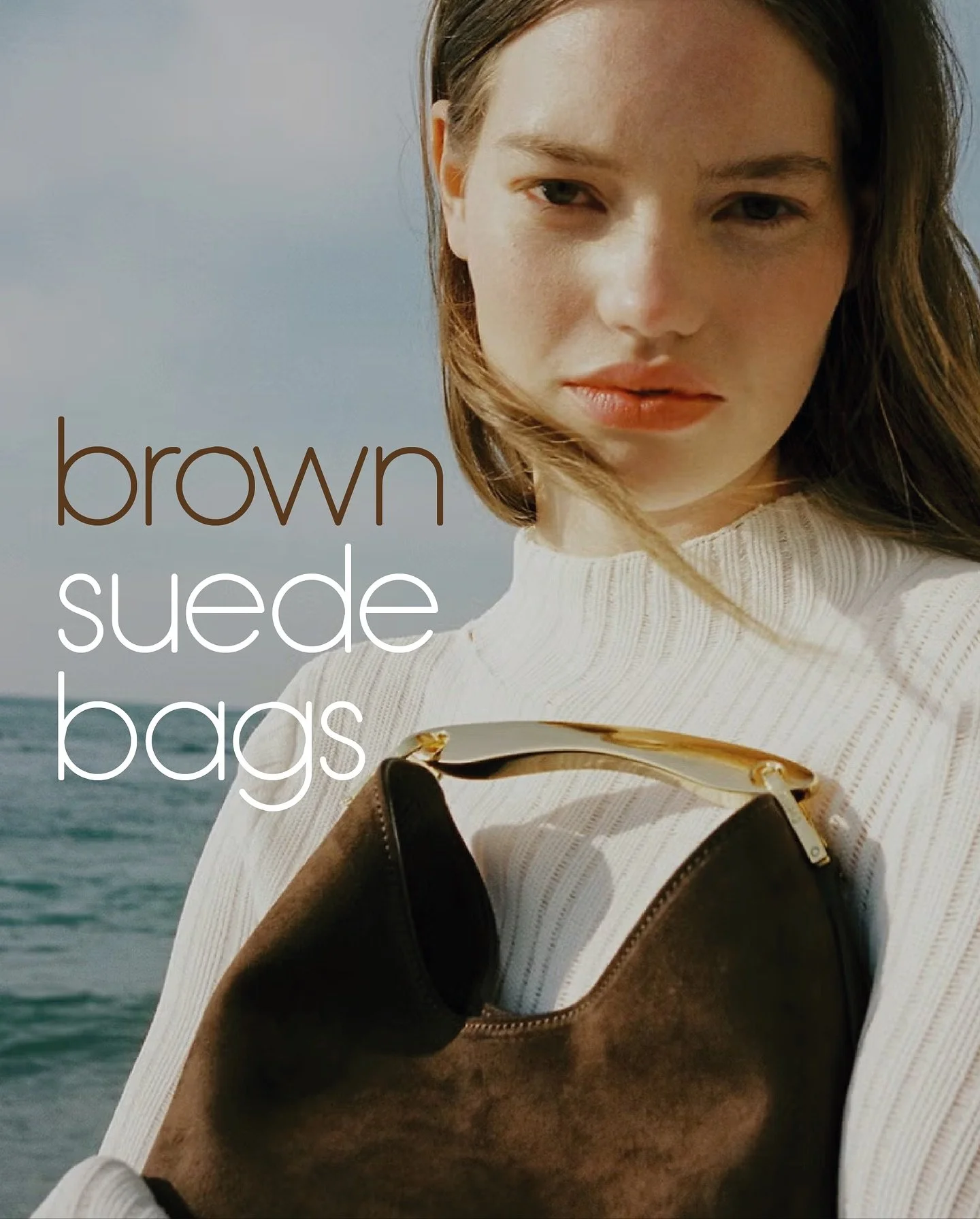 🤎 Brown suede bags&nbsp; Timeless, classic, and right now&hellip; everywhere! The streets of New York are full of them.
Our TOUS Barcelona &nbsp;model is a favorite. Preorder yours with just a DM!
💬 Tell us in the comments&mdash;do you prefer big b