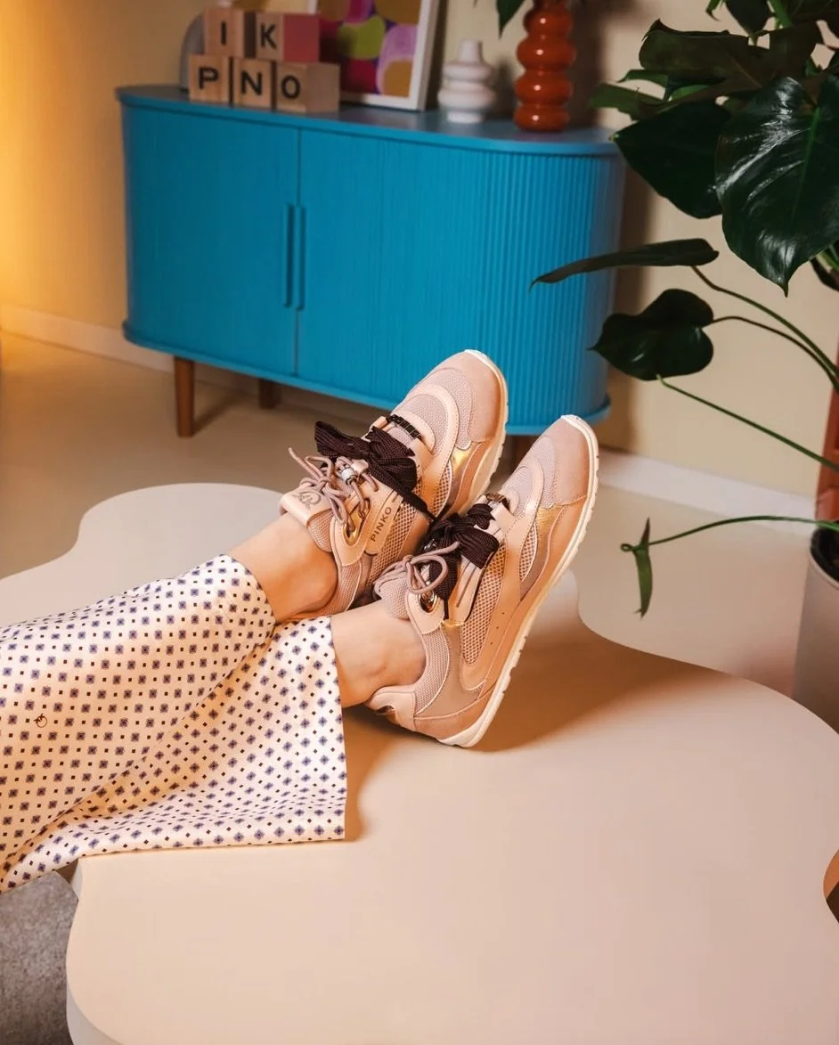 Stepping into effortless style with my new favorites from Pinko 👟✨ Where Italian elegance meets everyday street vibes.

Comfort, attitude, and just the right amount of edge &mdash; because sneakers should never be boring.

__

#fashionlab #fashionla
