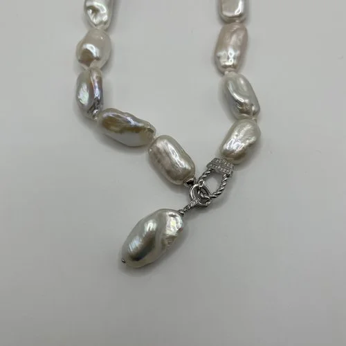 Baroque Pearl Strand