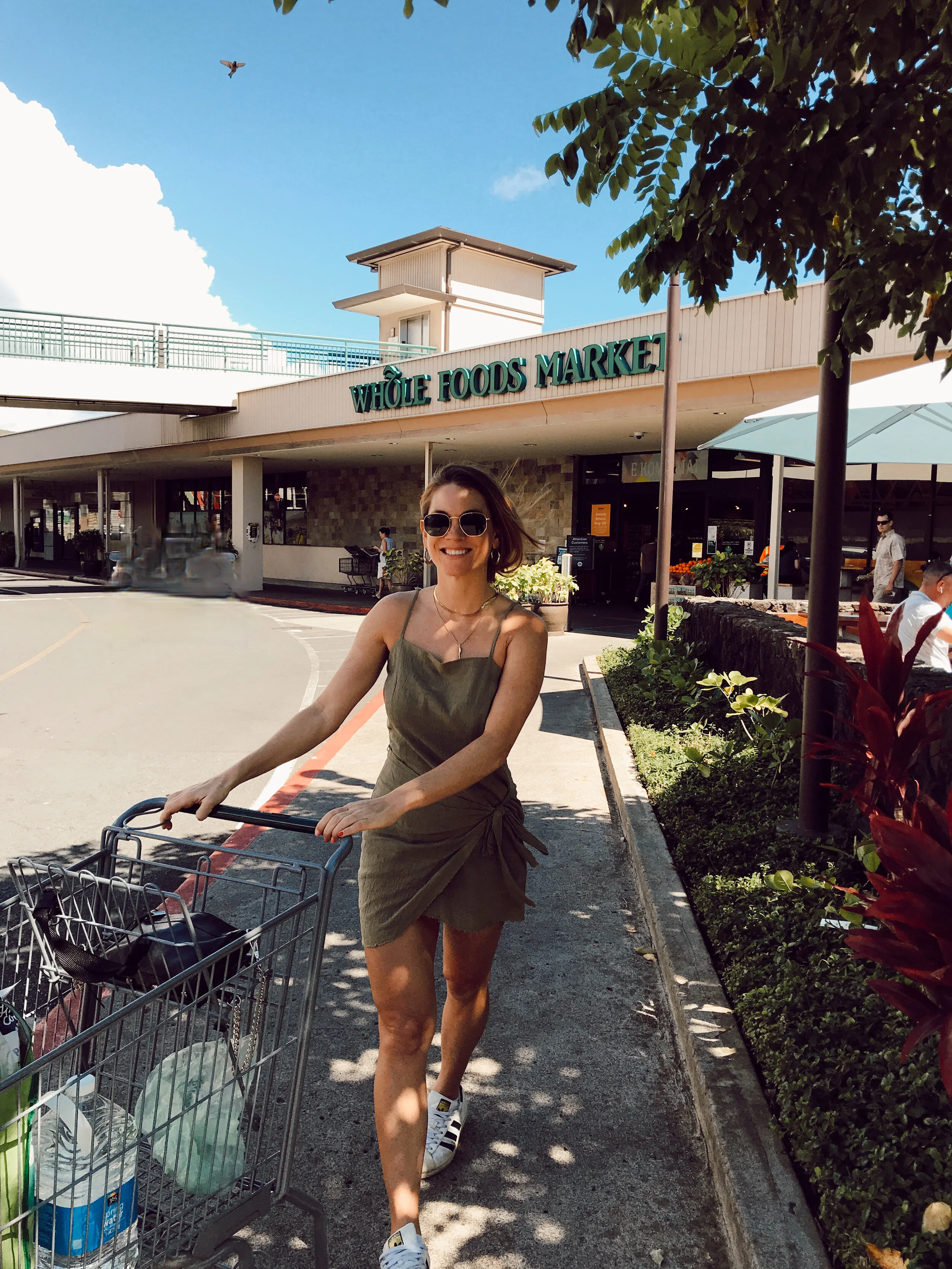 What's the Dish on The Whole MISHH??