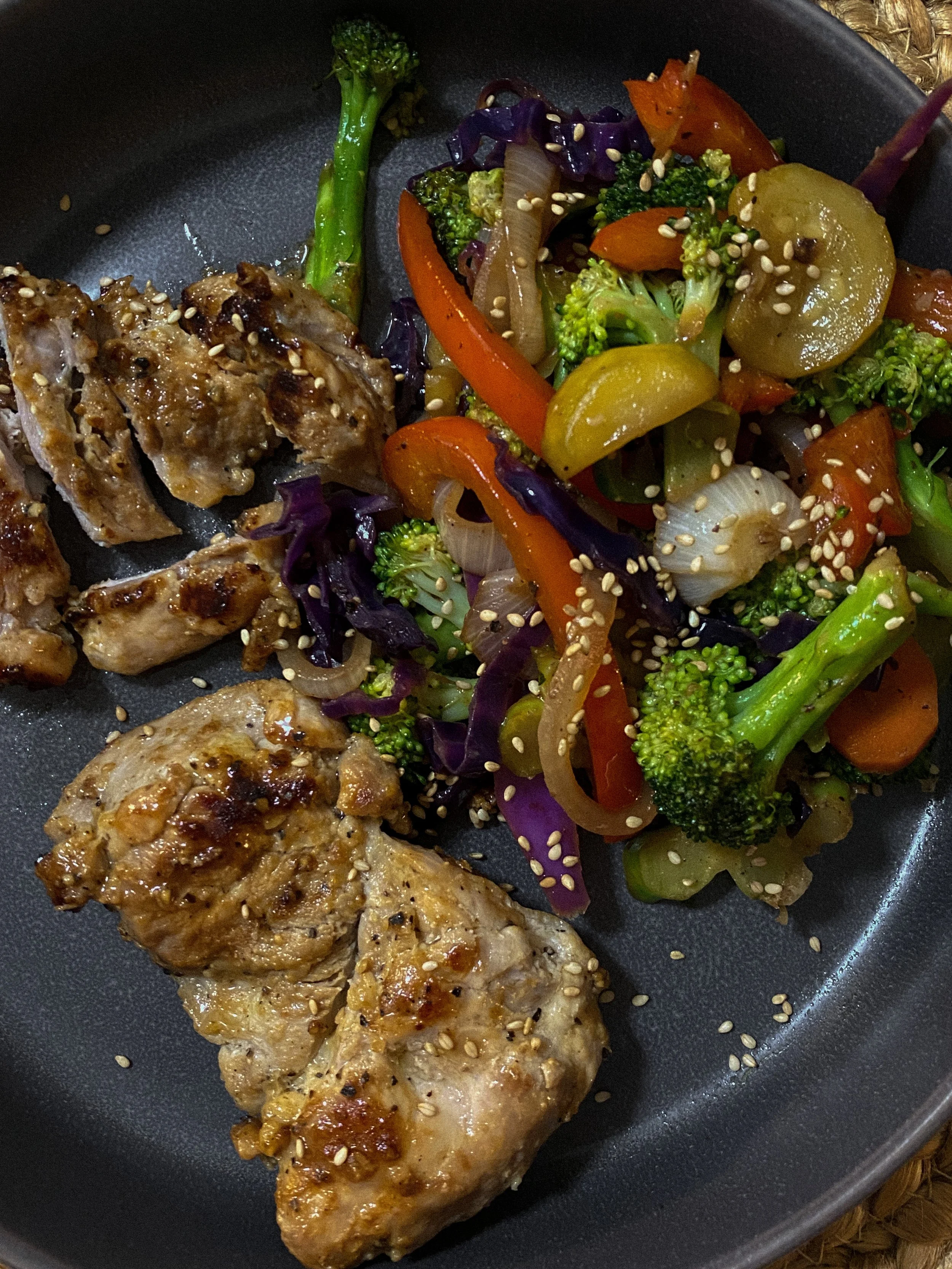 Chef Si’s Lemon Garlic Chicken and Stir Fried Veggies